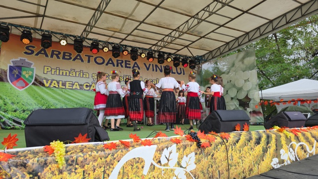 Strugurelul Urlați la Sărbătoarea Vinului 🍇